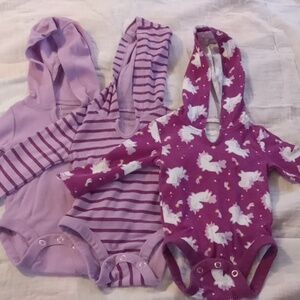 Hooded onsies